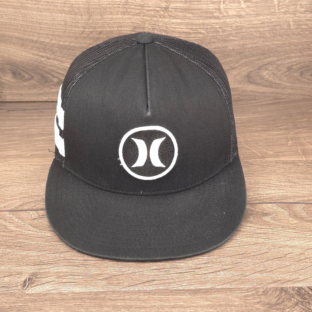 Hurley Hat Cap Mens Snap Back Black Surf Skate Lifestyle Trucker Mesh